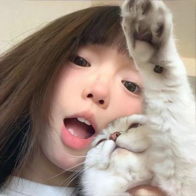 穴居男